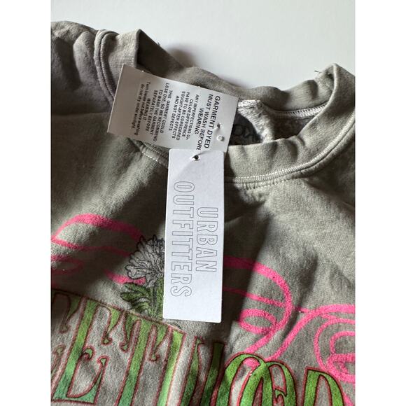 NWT Urban Outfitters Fleetwood Mac Green Sweatshirt - Picture 5 of 6